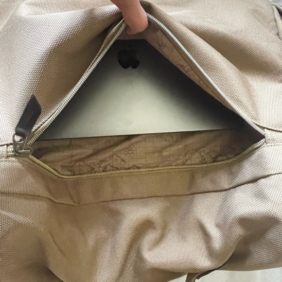 XL Nat Geographic Tan/Khaki Tactical ovnt Briefcase Laptop Computer Messenger. - Picture 9 of 14